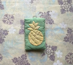 画像1: パイナップルのチャームポーチキット