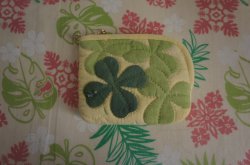 画像1: クローバーのカードケースポーチ(イエロー)