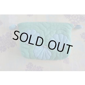 画像: リバースシェルのポーチキット(グリーン)